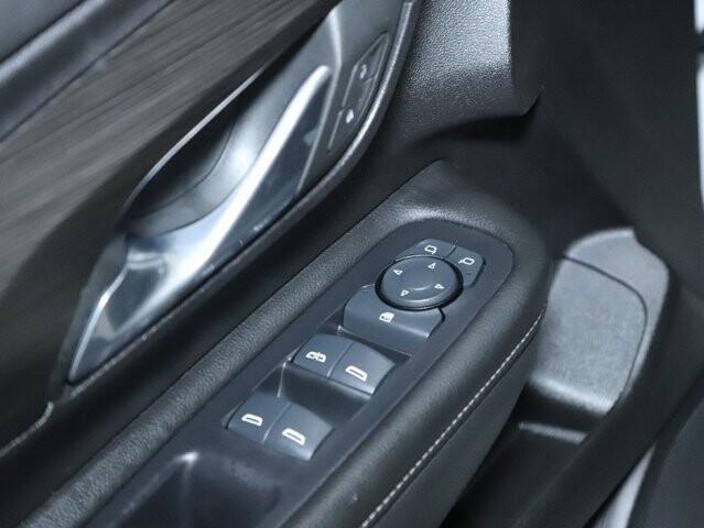 2024 GMC Terrain in Bedford, OH 44146 - 18104016 16