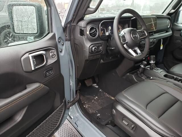 2026 Jeep Wrangler in Bedford, OH 44146 - 18104017 6