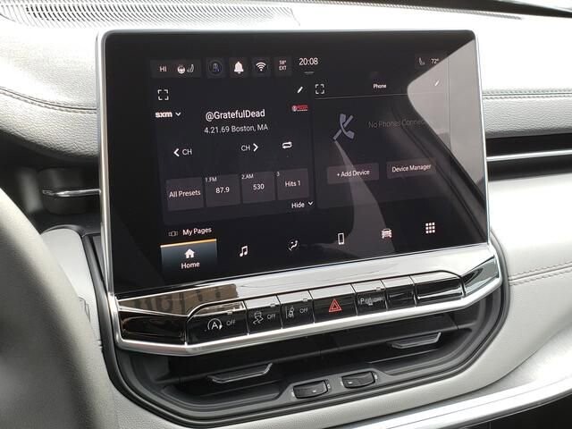 2026 Jeep Compass in Bedford, OH 44146 - 18104020 10