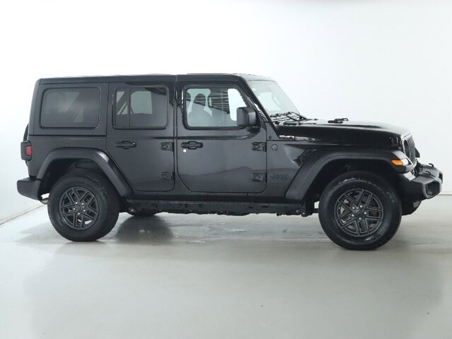 2025 Jeep Wrangler in Bedford, OH 44146 - 18104022 11
