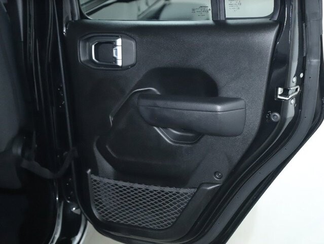 2025 Jeep Wrangler in Bedford, OH 44146 - 18104022 30