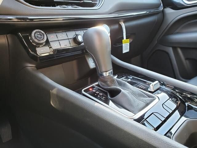 2026 Jeep Compass in Bedford, OH 44146 - 18104024 11