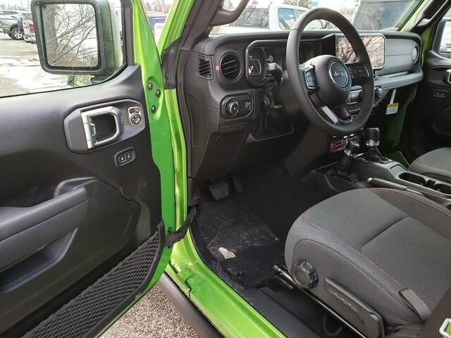 2026 Jeep Wrangler in Bedford, OH 44146 - 18104025 6