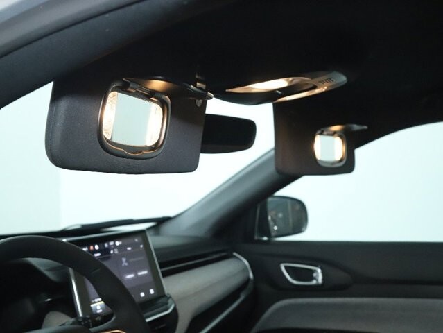 2024 Jeep Compass in Bedford, OH 44146 - 18104026 19