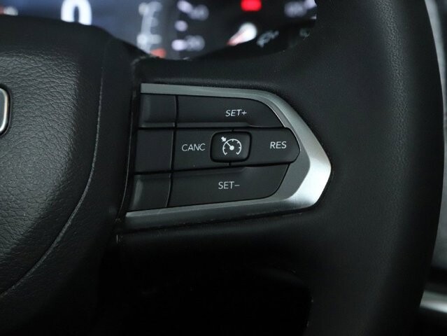 2024 Jeep Compass in Bedford, OH 44146 - 18104026 23