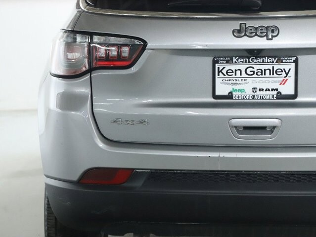 2024 Jeep Compass in Bedford, OH 44146 - 18104026 43