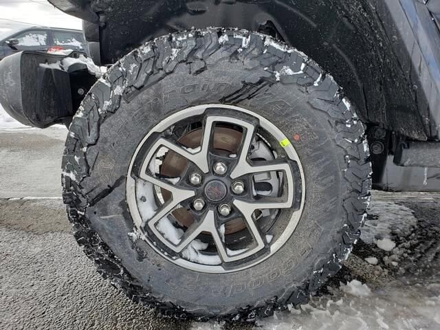 2026 Jeep Wrangler in Bedford, OH 44146 - 18104027 12