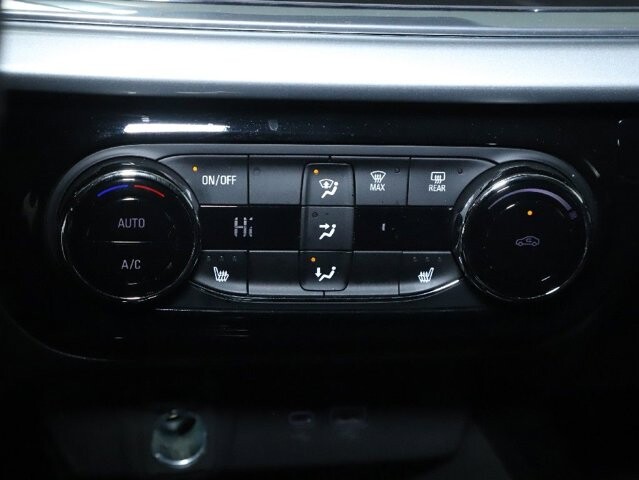 2025 Chevrolet Trax in Bedford, OH 44146 - 18104028 26