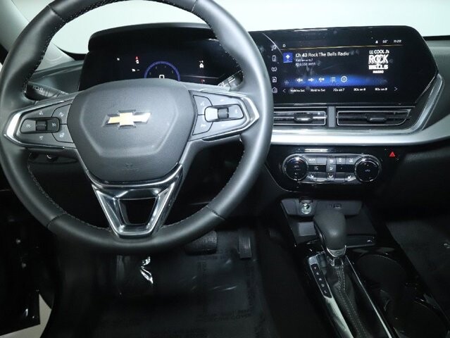 2025 Chevrolet Trax in Bedford, OH 44146 - 18104028 28