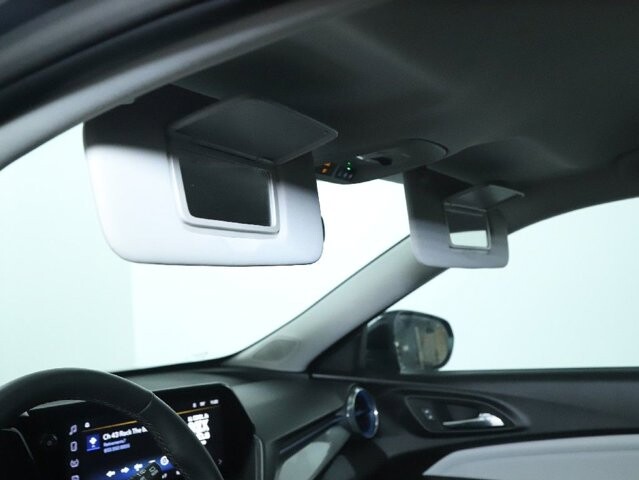 2025 Chevrolet Trax in Bedford, OH 44146 - 18104028 19