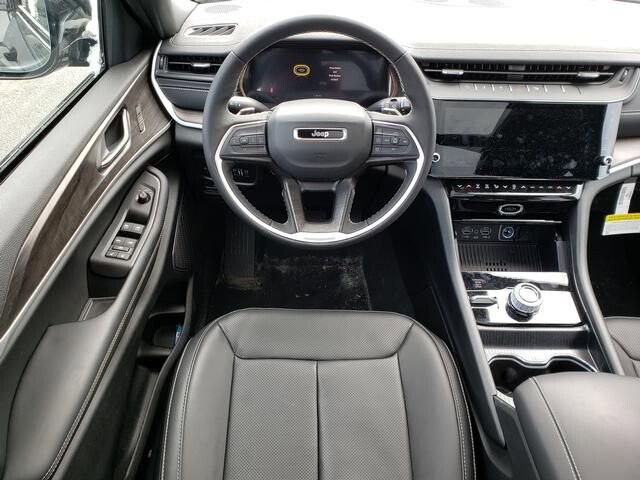 2026 Jeep Grand Cherokee in Bedford, OH 44146 - 18104029 9