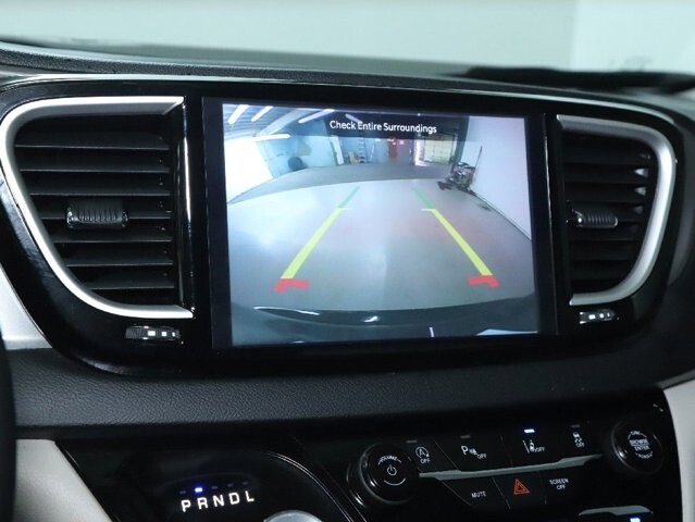 2024 Chrysler Pacifica in Bedford, OH 44146 - 18104032 29