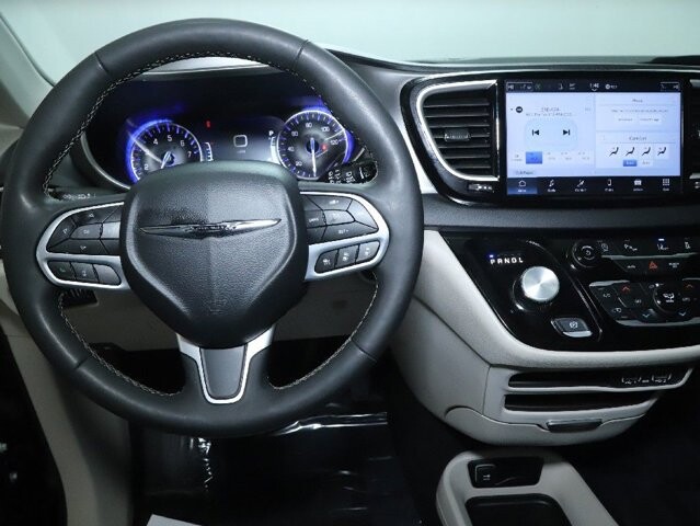 2024 Chrysler Pacifica in Bedford, OH 44146 - 18104032 28