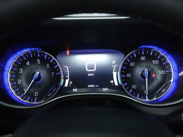 2024 Chrysler Pacifica in Bedford, OH 44146 - 18104032 24