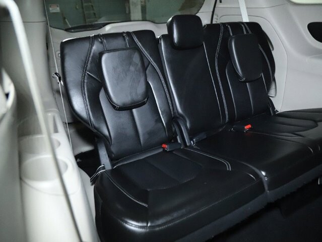 2024 Chrysler Pacifica in Bedford, OH 44146 - 18104032 32