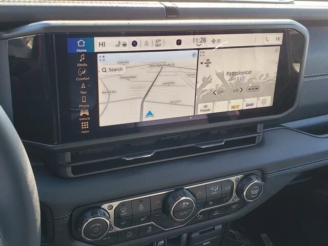 2026 Jeep Wrangler in Bedford, OH 44146 - 18104034 10