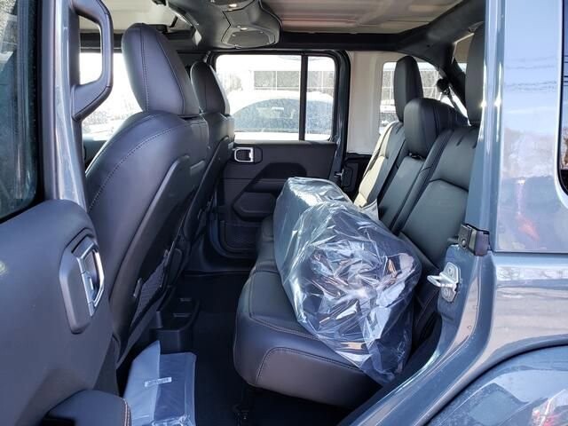 2026 Jeep Wrangler in Bedford, OH 44146 - 18104034 7