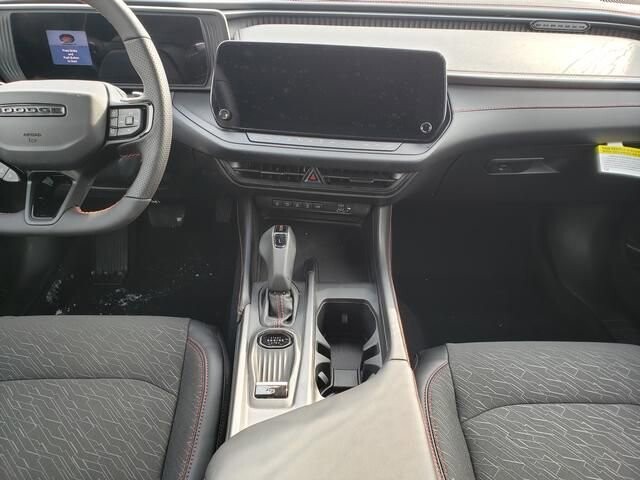 2026 Dodge Charger in Bedford, OH 44146 - 18104037 8