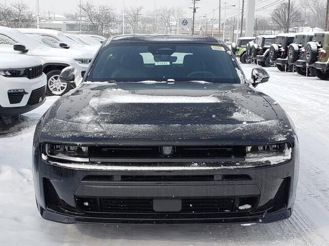 2026 Dodge Charger in Bedford, OH 44146 - 18104037 5