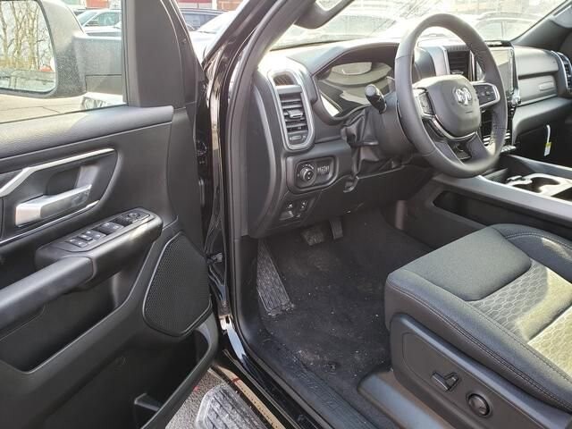 2026 RAM 1500 in Bedford, OH 44146 - 18104038 6