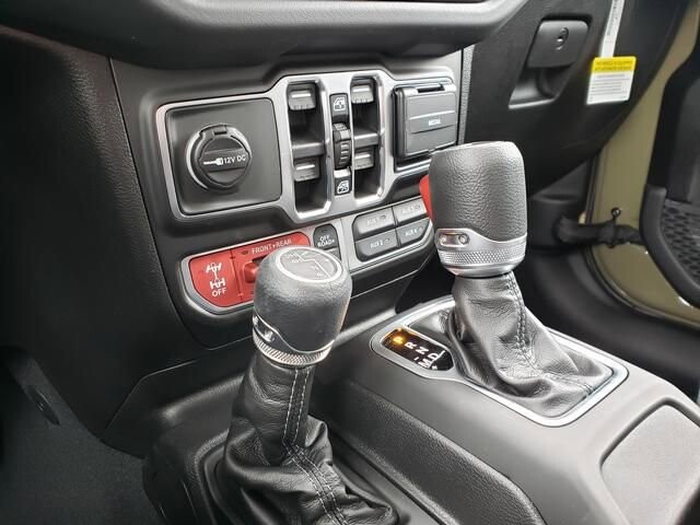 2026 Jeep Wrangler in Bedford, OH 44146 - 18104043 11