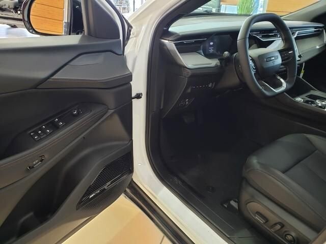 2026 Jeep Cherokee in Bedford, OH 44146 - 18104044 6