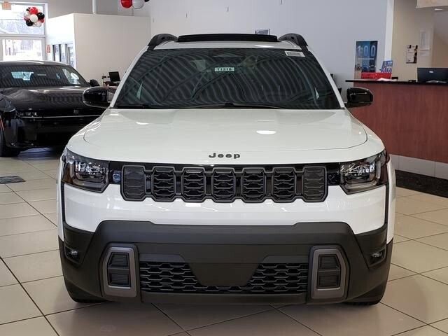 2026 Jeep Cherokee in Bedford, OH 44146 - 18104044 5