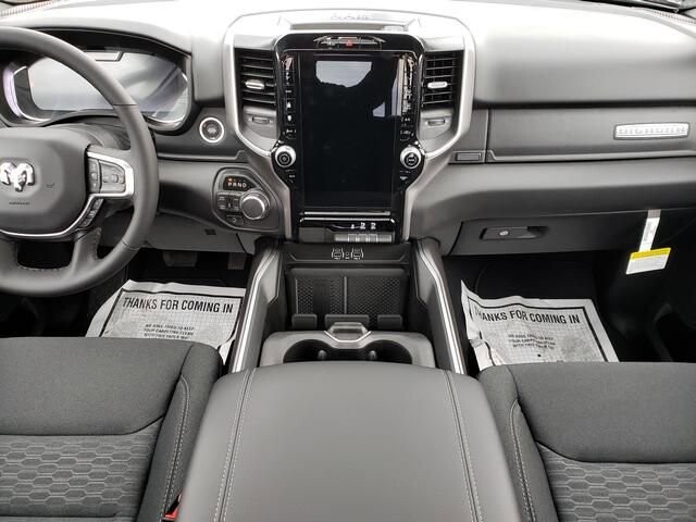 2026 RAM 1500 in Bedford, OH 44146 - 18104047 9