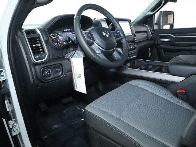 2024 RAM 4500 in Bedford, OH 44146 - 18104049 17