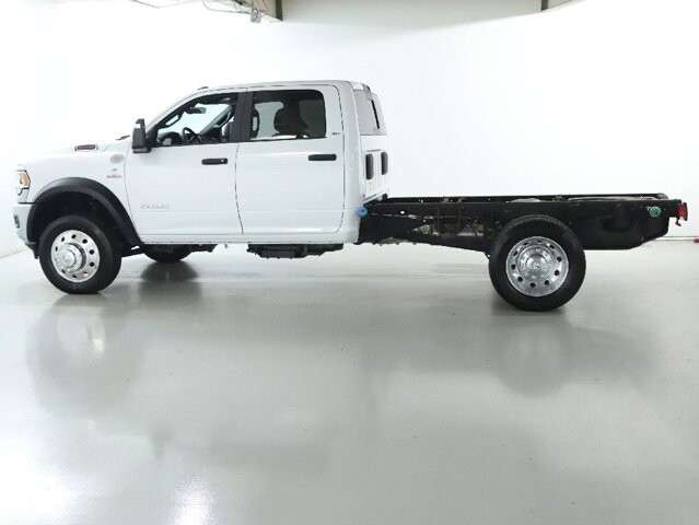 2024 RAM 4500 in Bedford, OH 44146 - 18104049 40