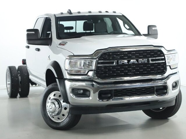 2024 RAM 4500 in Bedford, OH 44146 - 18104049 2