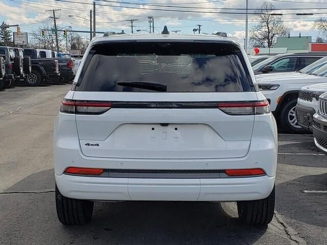 2026 Jeep Grand Cherokee in Bedford, OH 44146 - 18104053 4