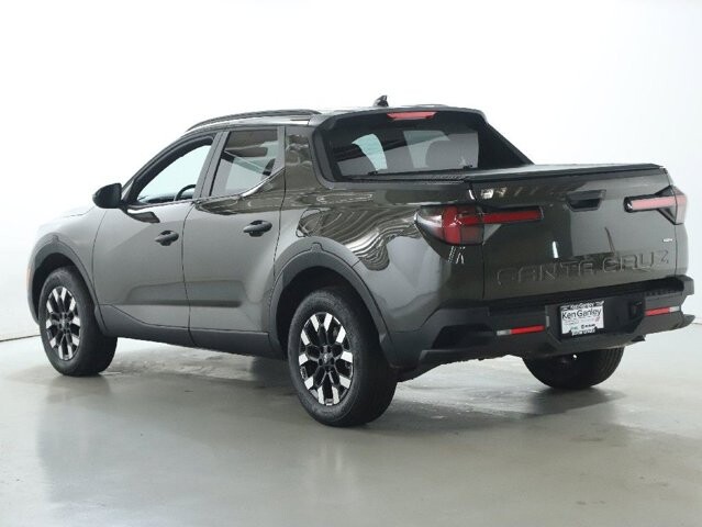 2025 Hyundai Santa Cruz in Bedford, OH 44146 - 18104054 41