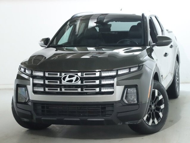 2025 Hyundai Santa Cruz in Bedford, OH 44146 - 18104054 3