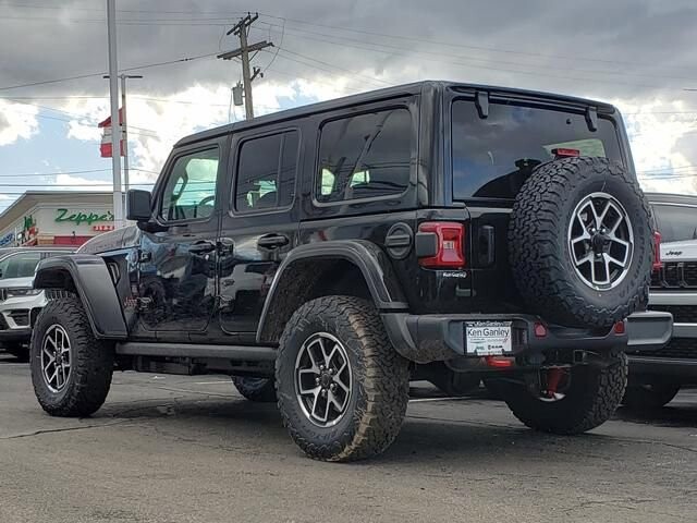 2026 Jeep Wrangler in Bedford, OH 44146 - 18104055 3