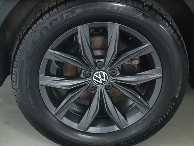 2024 Volkswagen Tiguan in Bedford, OH 44146 - 18104057 12