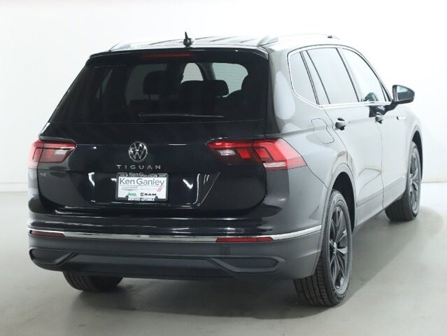 2024 Volkswagen Tiguan in Bedford, OH 44146 - 18104057 48