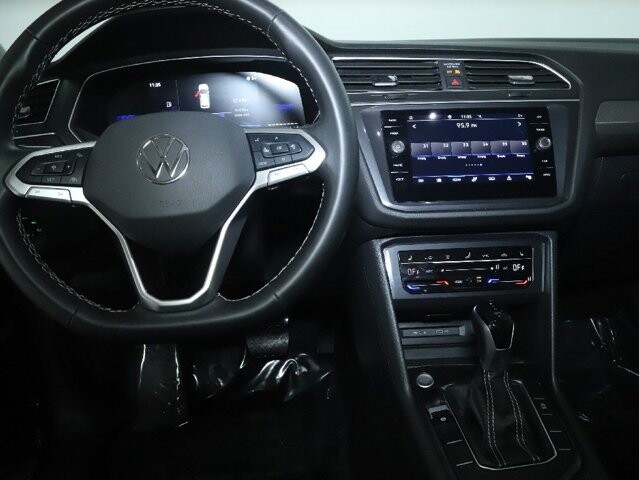 2024 Volkswagen Tiguan in Bedford, OH 44146 - 18104057 29
