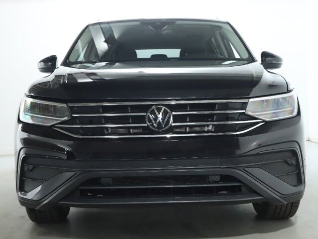2024 Volkswagen Tiguan in Bedford, OH 44146 - 18104057 7
