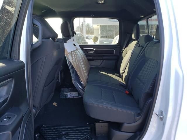 2026 RAM 1500 in Bedford, OH 44146 - 18104058 7