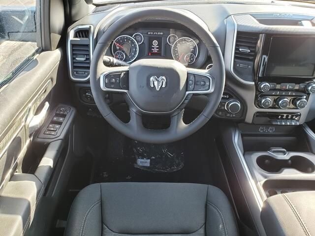 2026 RAM 1500 in Bedford, OH 44146 - 18104058 9