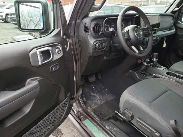 2026 Jeep Wrangler in Bedford, OH 44146 - 18104060 6