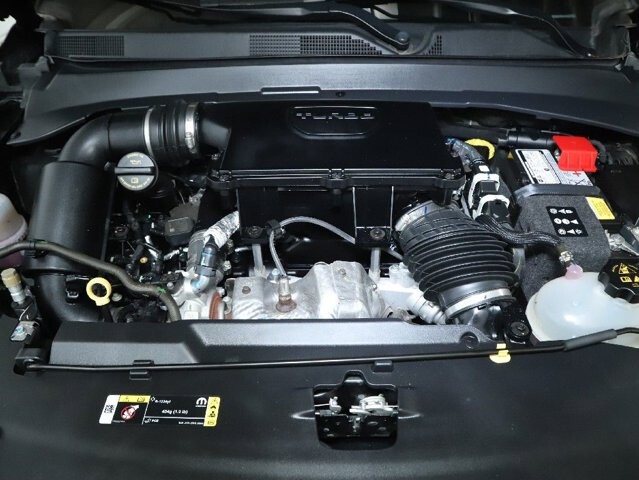 2024 Jeep Compass in Bedford, OH 44146 - 18104062 35