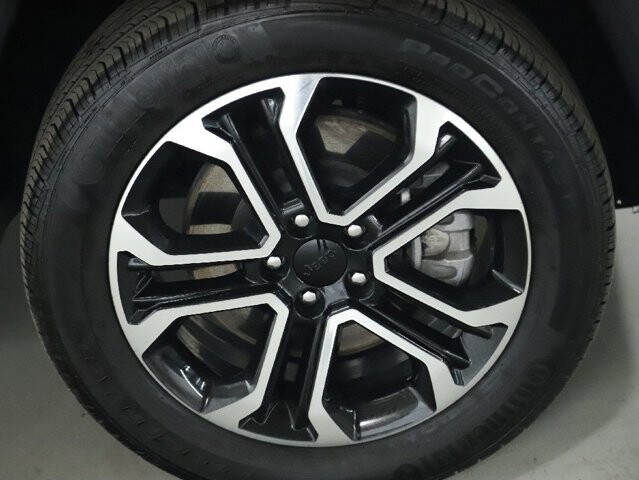 2024 Jeep Compass in Bedford, OH 44146 - 18104062 10