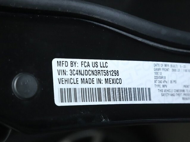 2024 Jeep Compass in Bedford, OH 44146 - 18104062 20