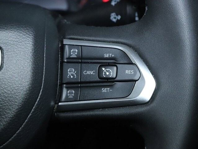 2024 Jeep Compass in Bedford, OH 44146 - 18104062 23