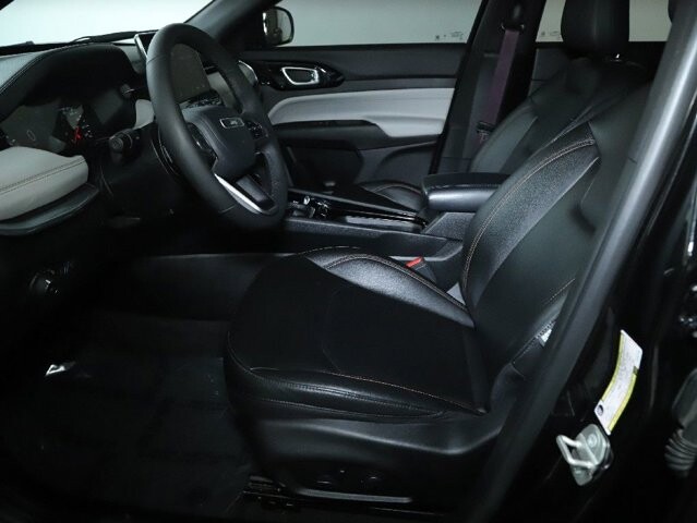 2024 Jeep Compass in Bedford, OH 44146 - 18104062 18