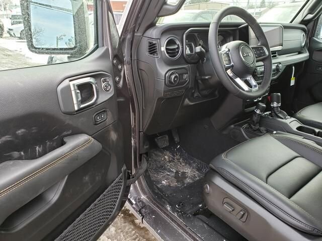 2026 Jeep Wrangler in Bedford, OH 44146 - 18104064 6