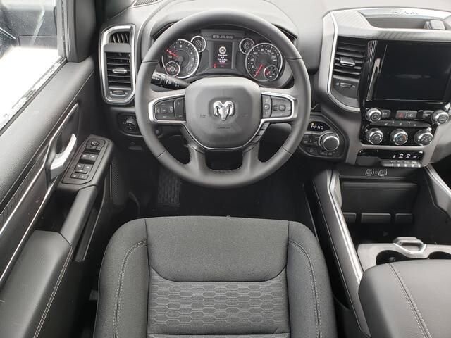 2026 RAM 1500 in Bedford, OH 44146 - 18104065 9