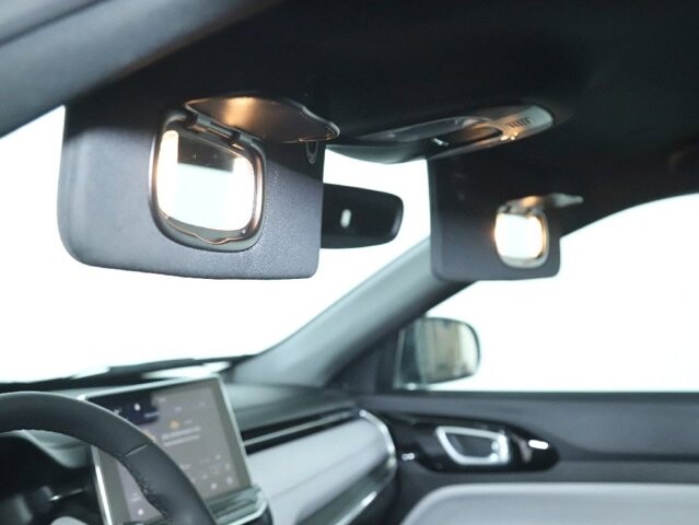 2023 Jeep Compass in Bedford, OH 44146 - 18104066 19